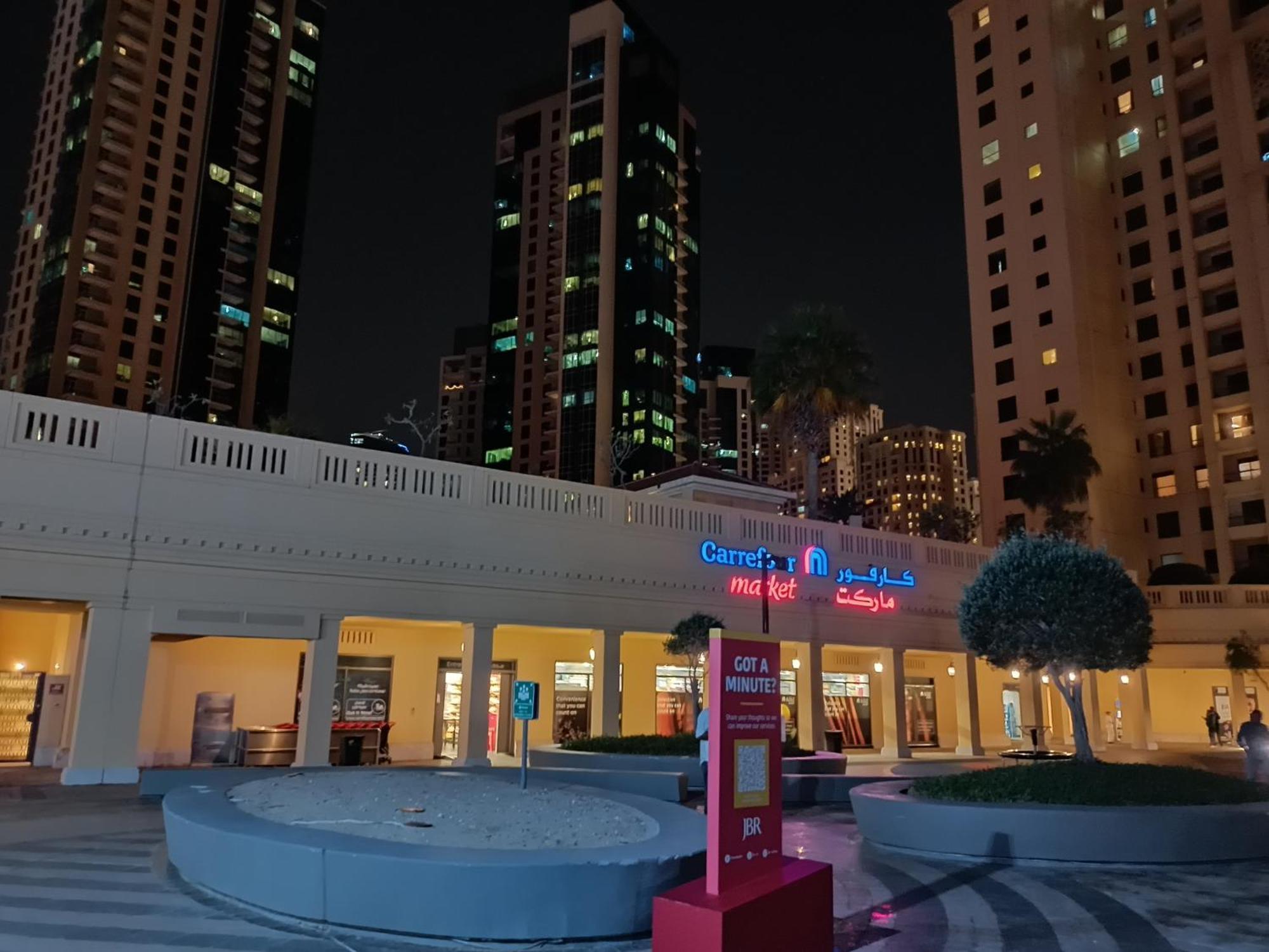 The Aero Hostel Dubai Exterior photo